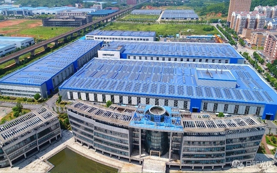 Production d'énergie photovoltaïque de toit de câble aérospatial sur le système solaire de grille 2MW