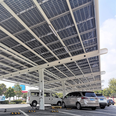 Système d'abri de voiture solaire de module BIPV de station de recharge de voiture solaire d'autoroute