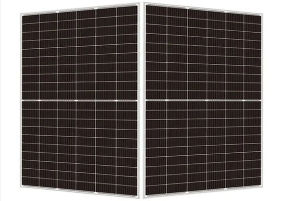 Panneaux solaires à haute tension solaires mono du module 525W 530W 535W 540W des demi cellules PERC picovolte